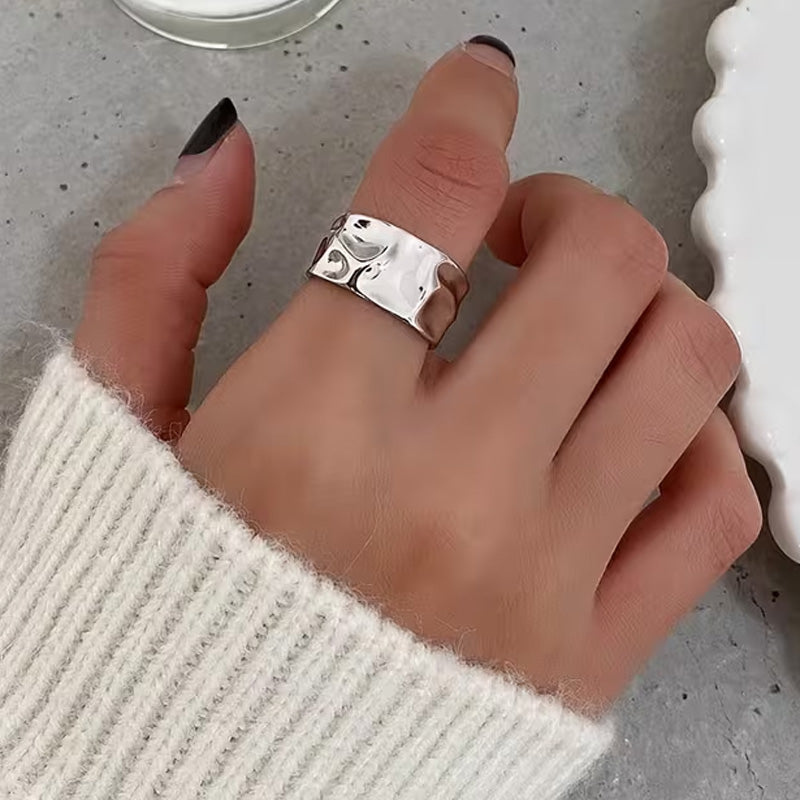 En vintage barockstil öppen ring silver i rostfritt stå